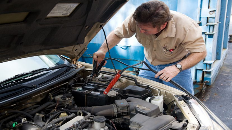 Signs That It’s Time to Bring Your Car to an Auto Shop in Goodyear, AZ