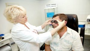 3 Reasons Why You Should See an Eye Doctor in  Dearborn, MI Now