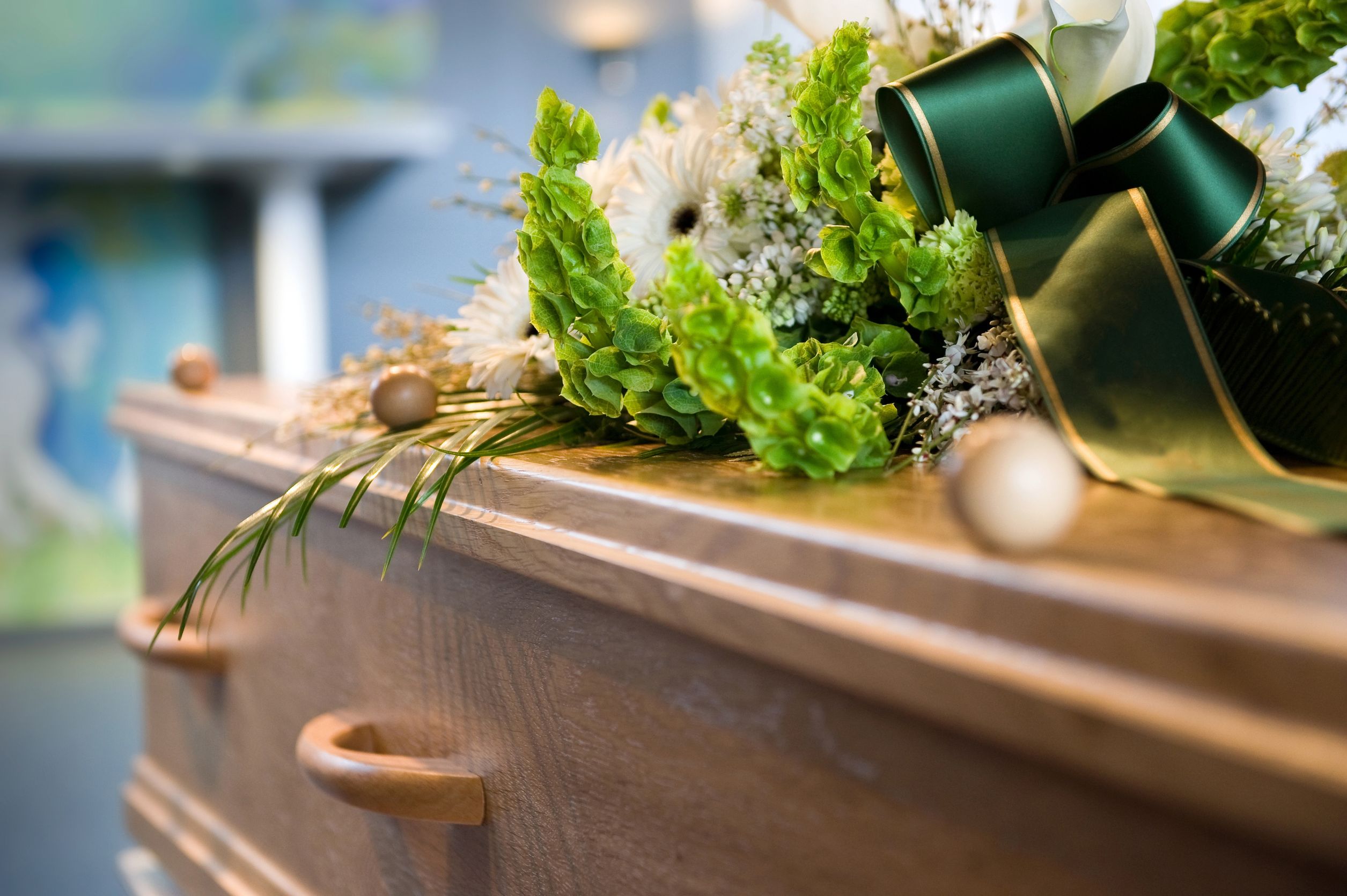 5 Important Tips for Planning a Catholic Funeral When Your Spouse Unexpectedly Dies